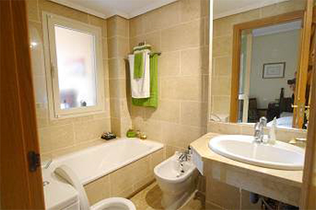 bathroom image cabopino apartment